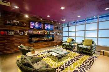 Resident lobby with lounge area